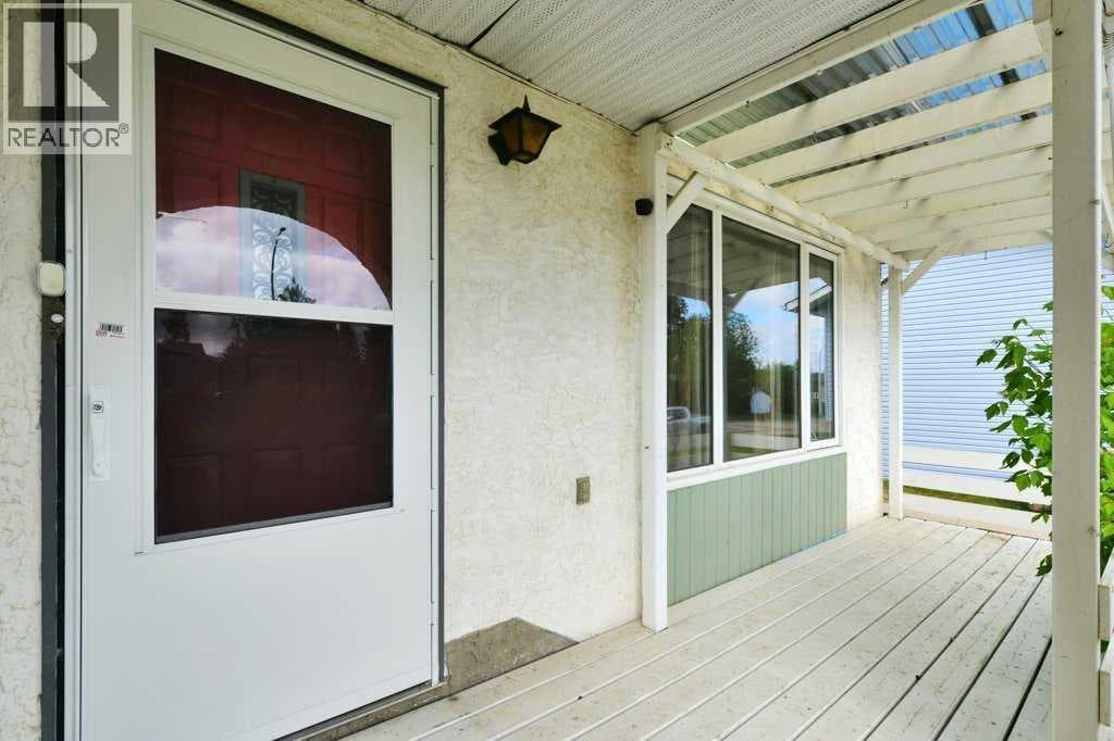 22 Blackstone Avenue — photo 5