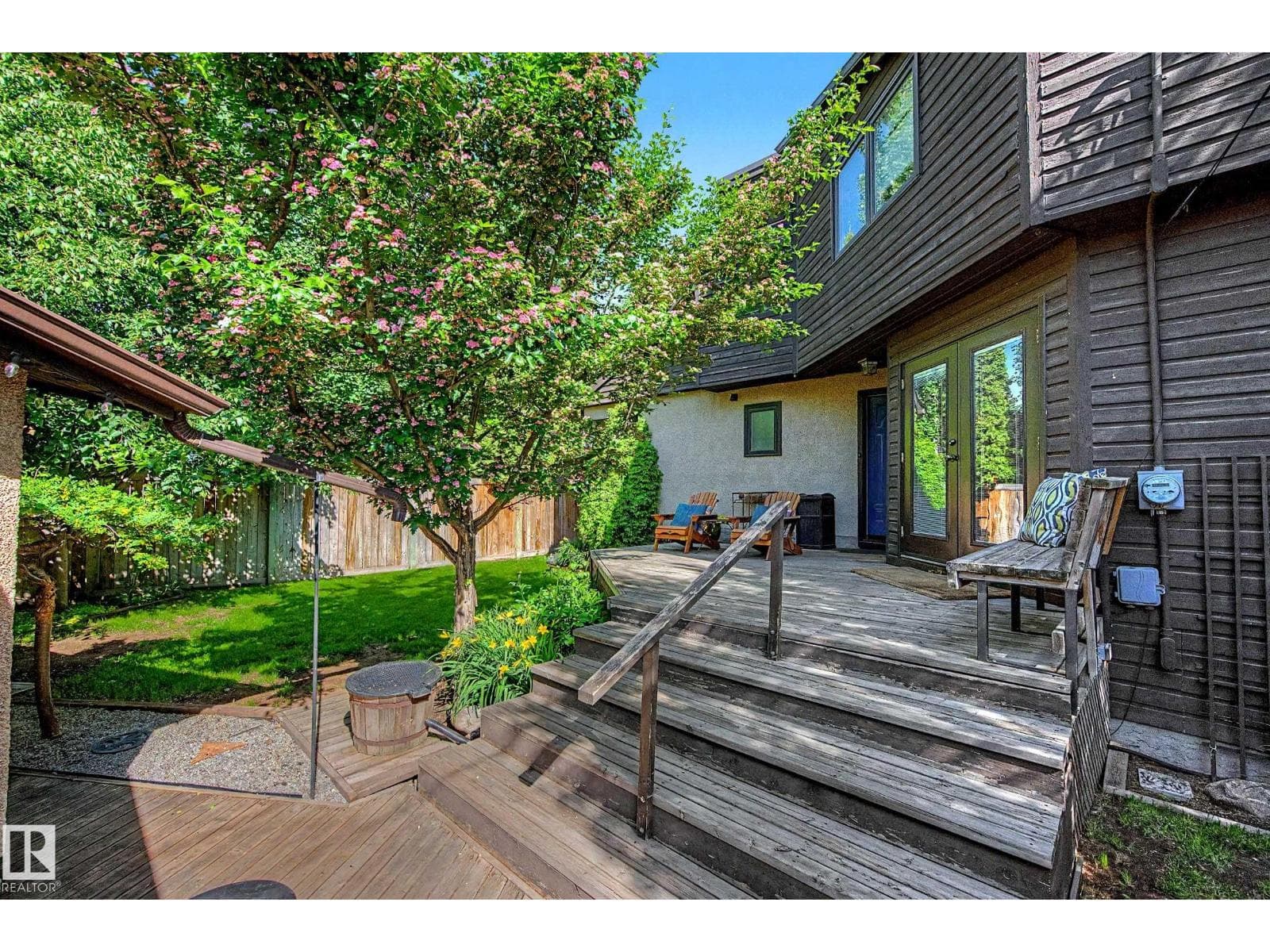 11627 76 AV NW — photo 5