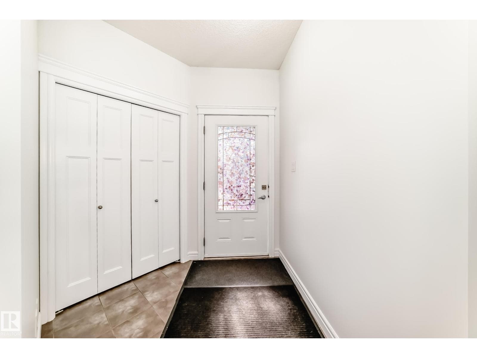 2812 12 ST NW — photo 5