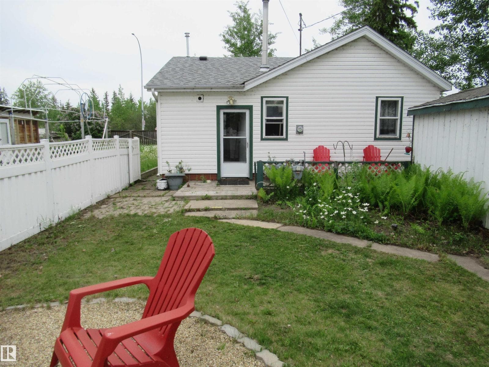 509 2 AV — photo 3