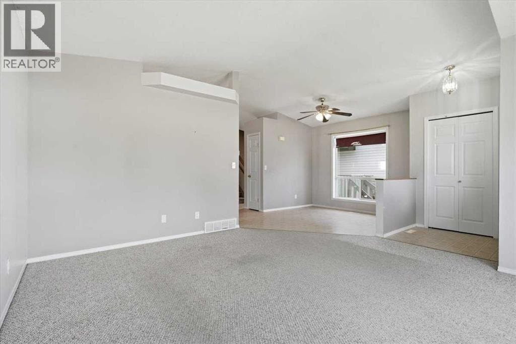 10409 73 Avenue — photo 4