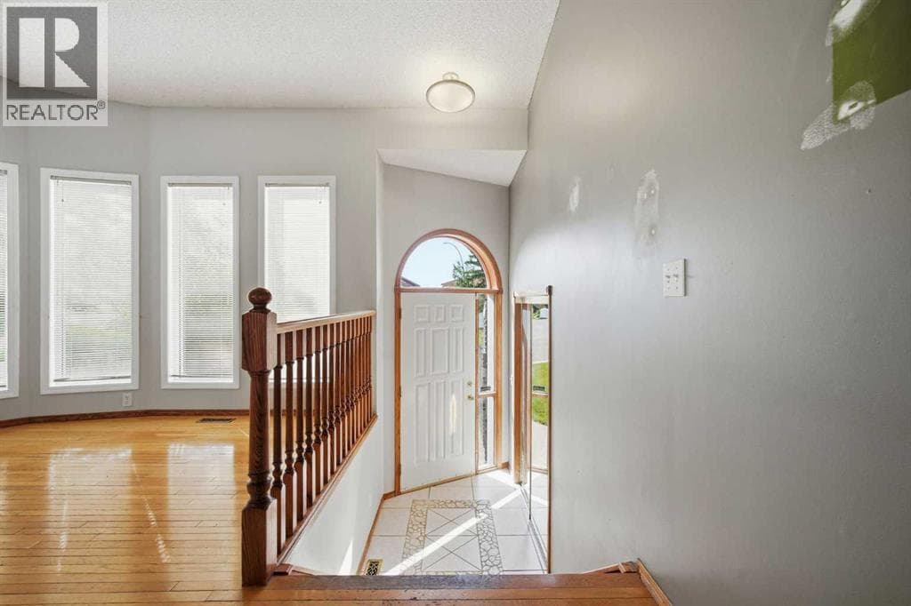 201 Sierra Morena Circle SW — photo 2