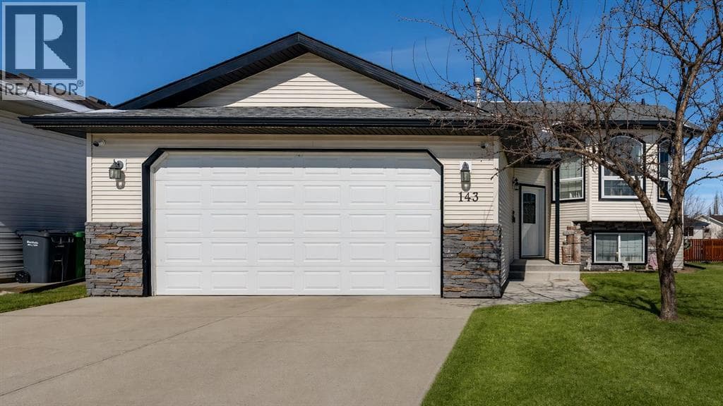 143 Ackerman Crescent