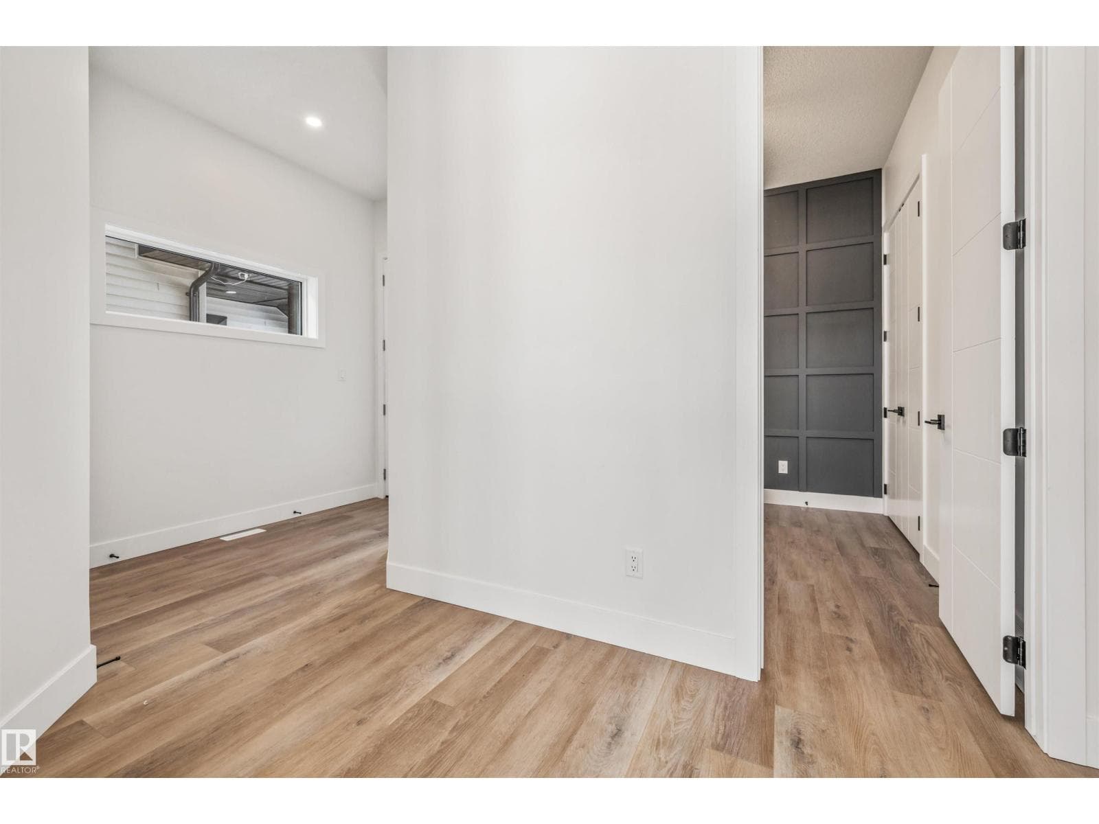 40 Promenade BV — photo 3