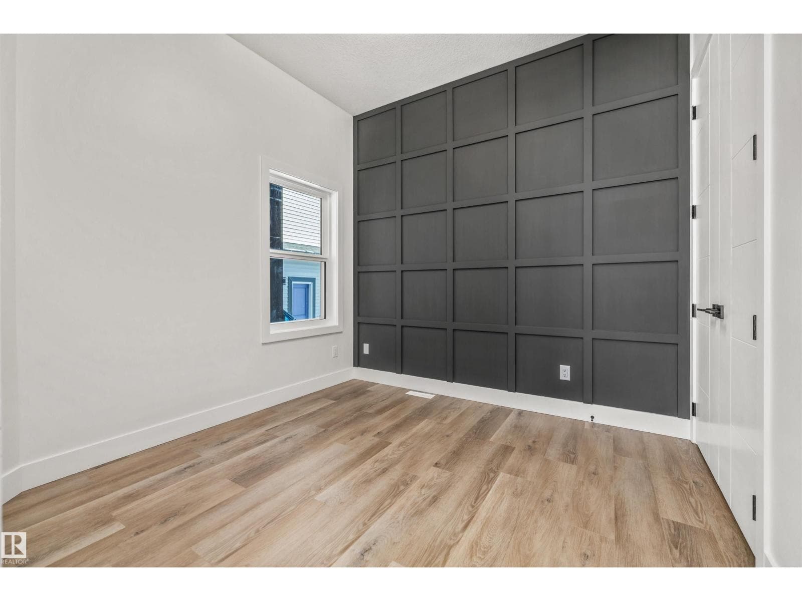 40 Promenade BV — photo 4