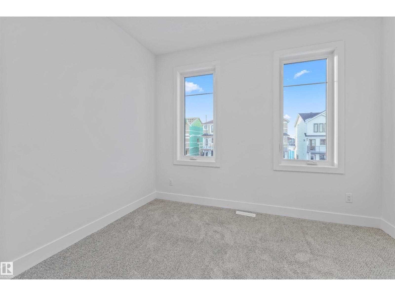 19 Sorel AV — photo 4