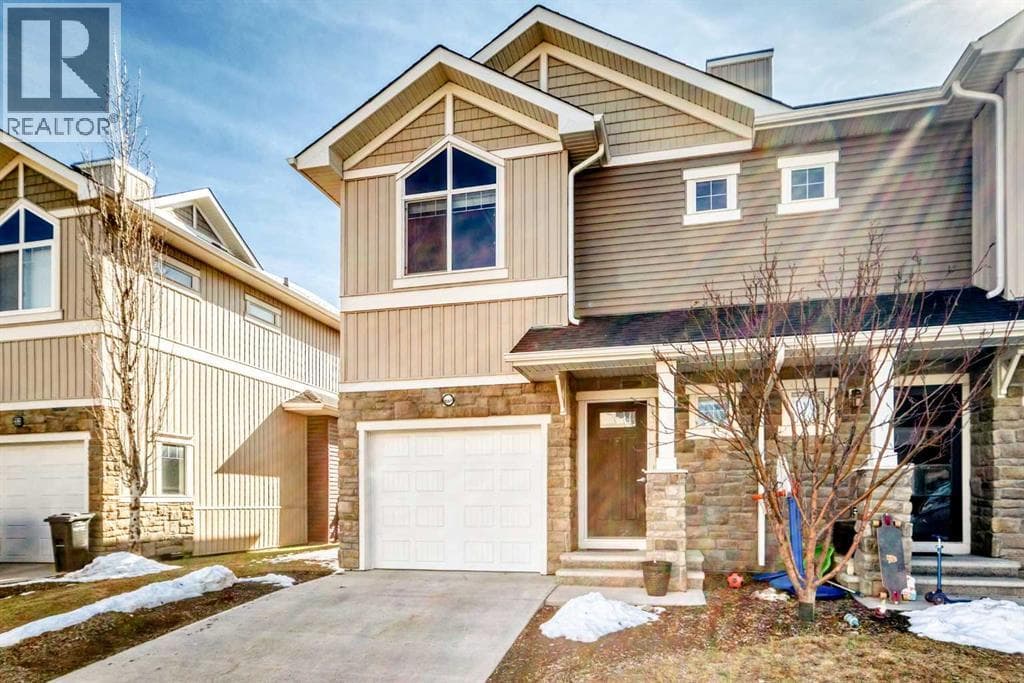 636 Skyview Ranch Grove NE — photo 3