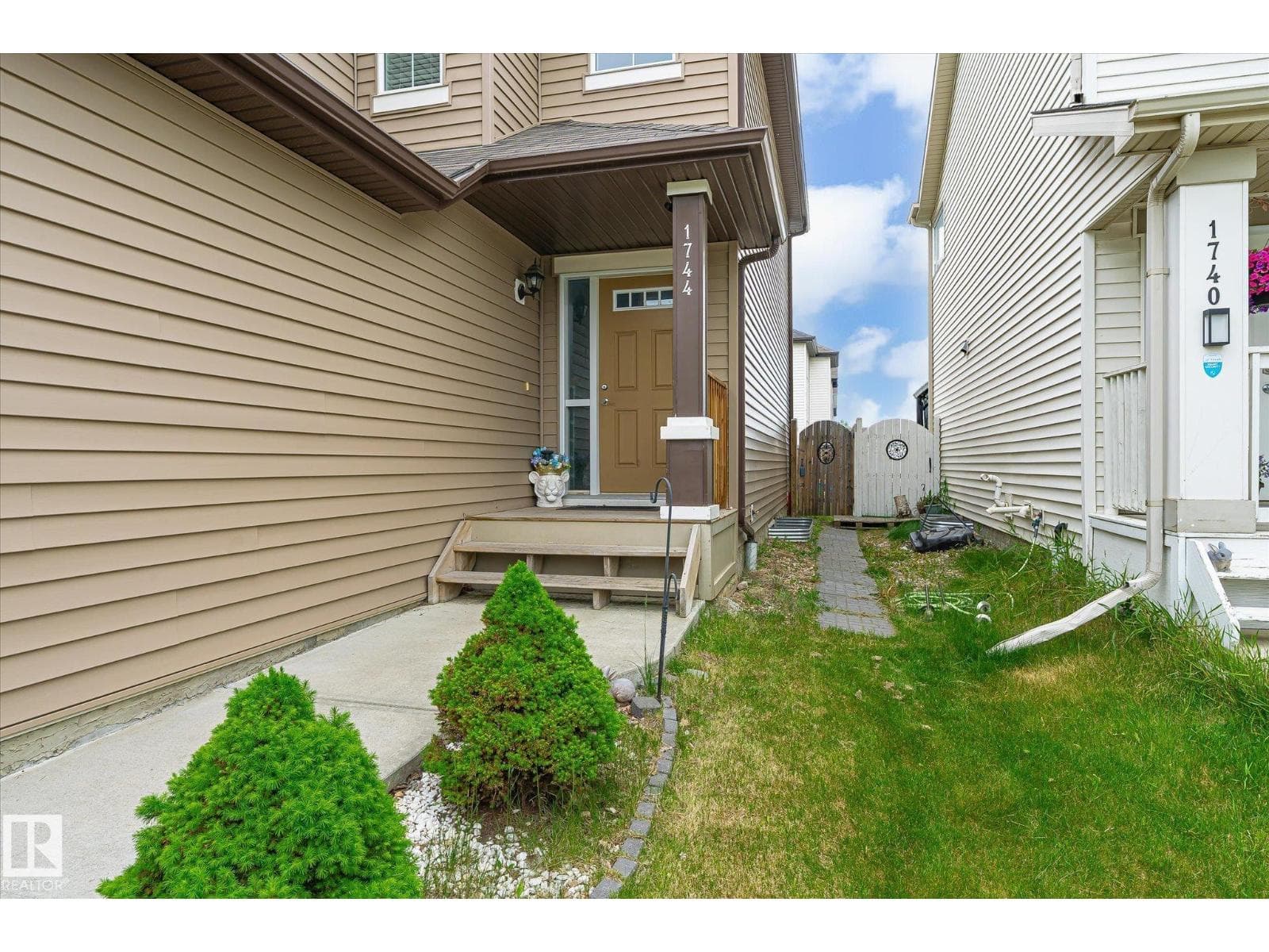 1744 61 ST SW — photo 3