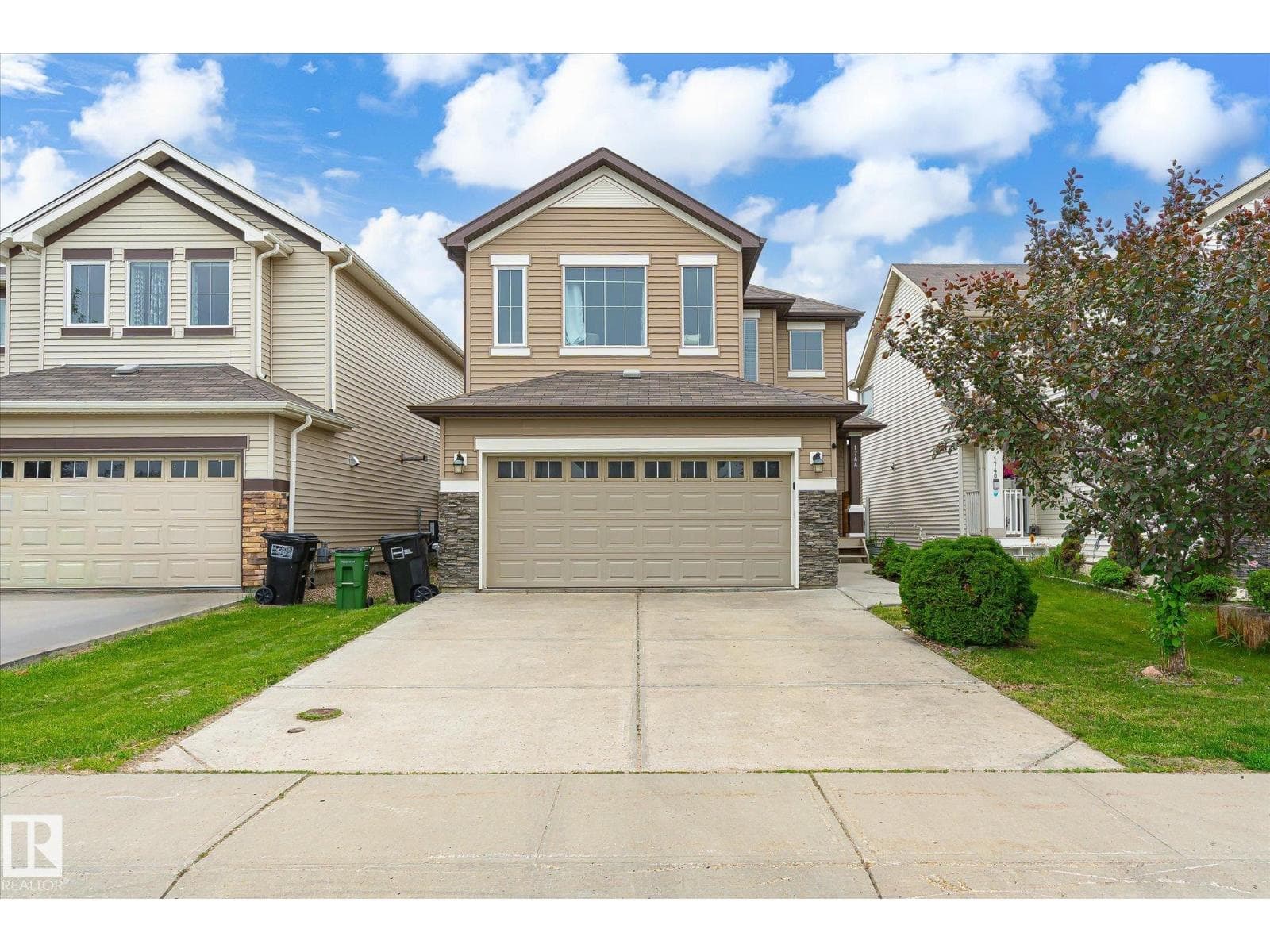 1744 61 ST SW