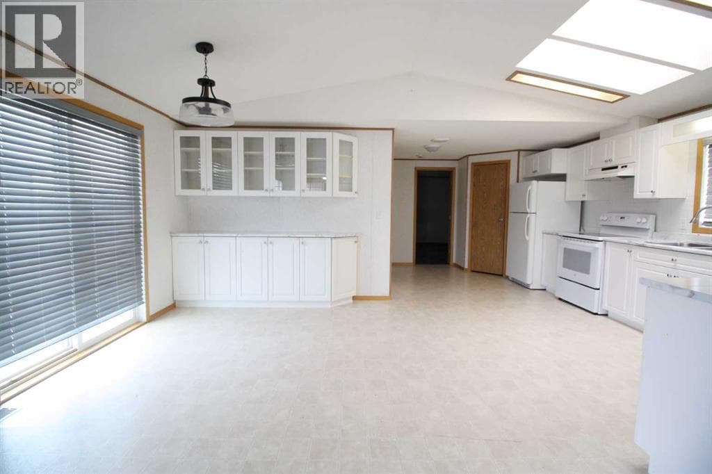 9 Driftwood Drive — photo 3