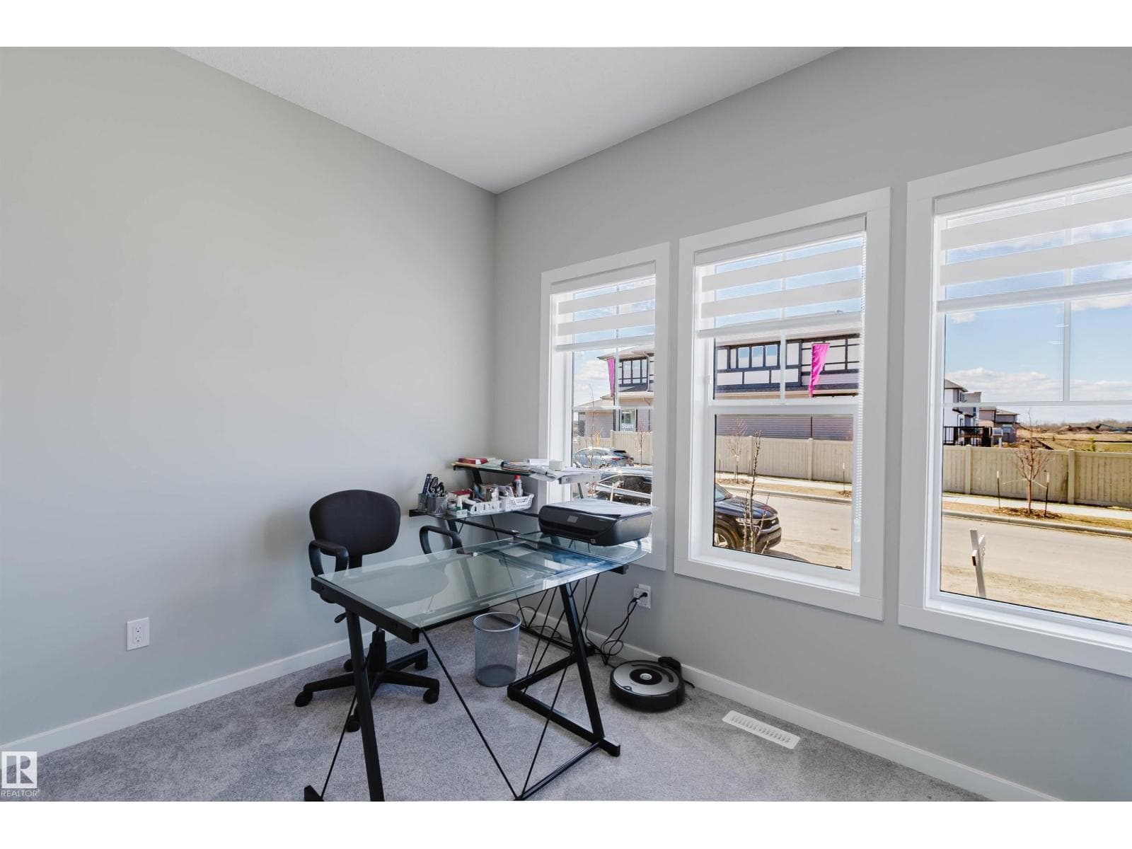 343 EDGEMONT DR NW — photo 5
