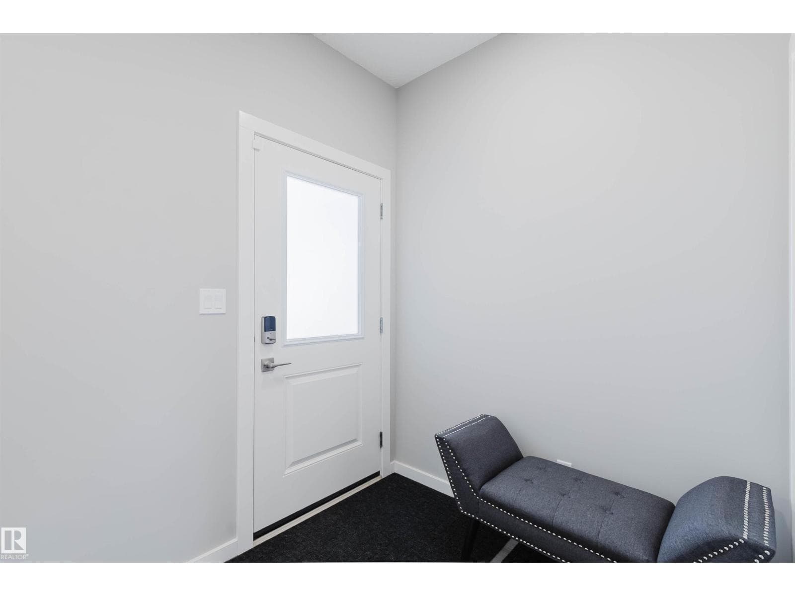 343 EDGEMONT DR NW — photo 3