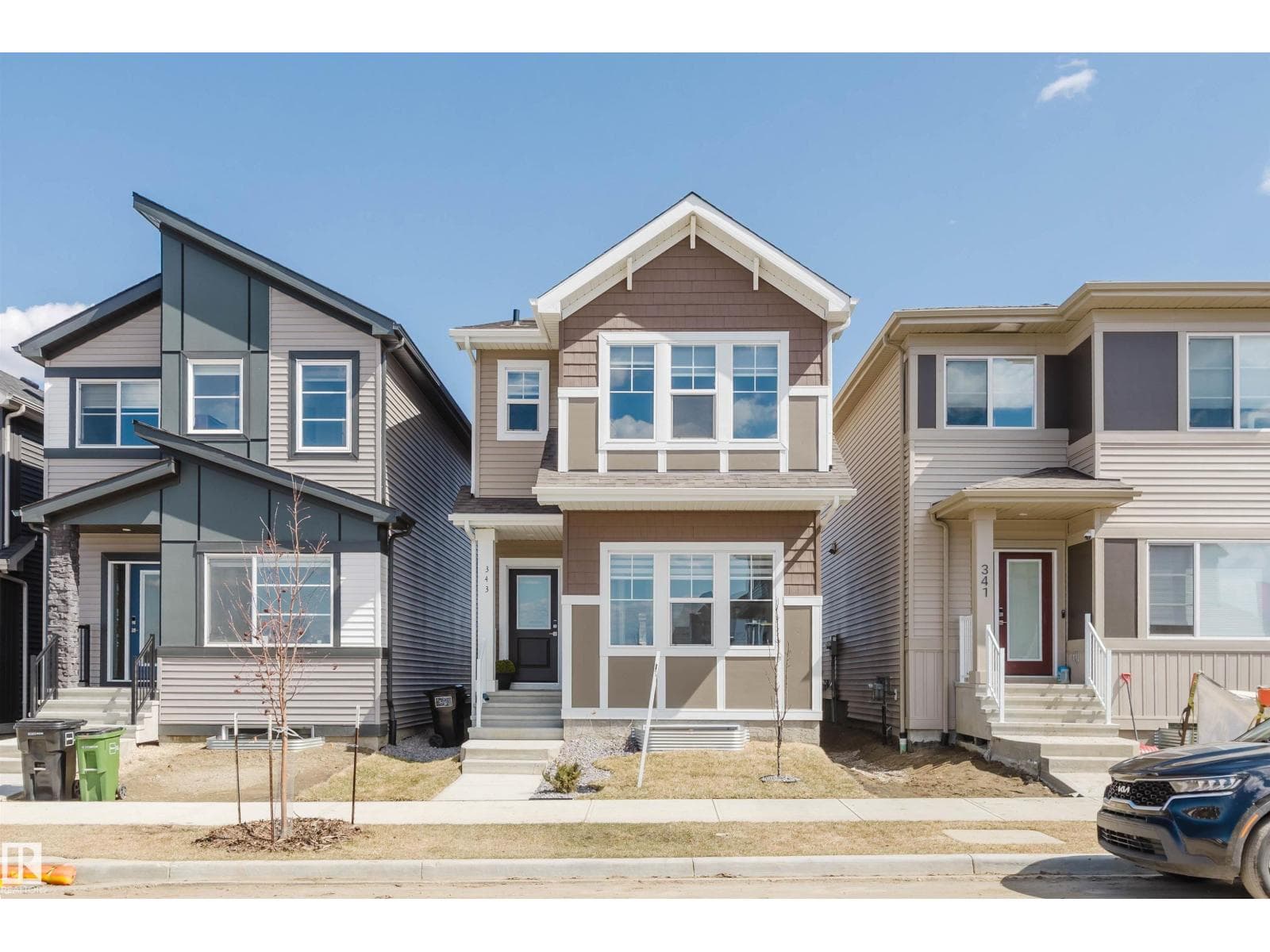 343 EDGEMONT DR NW
