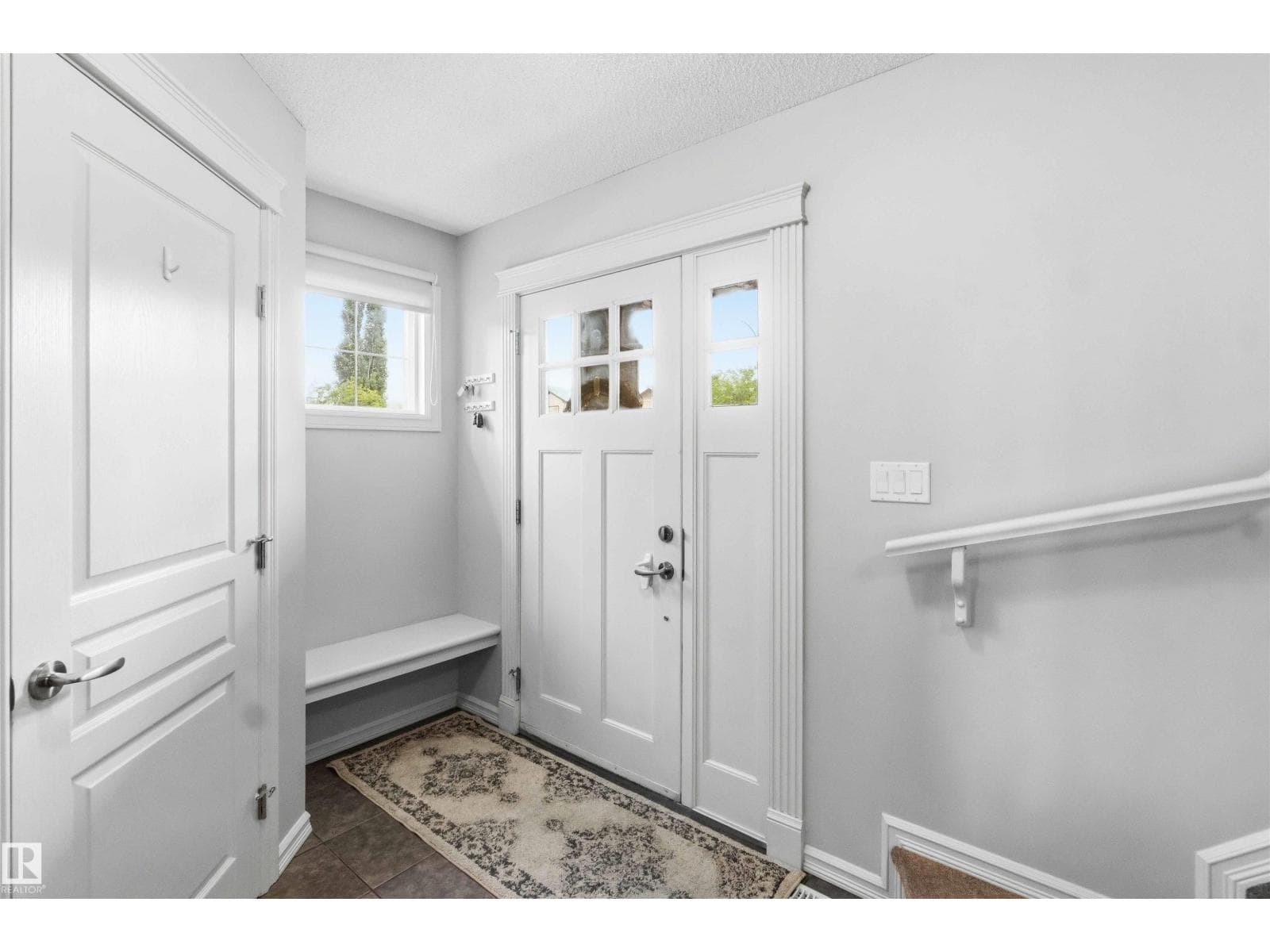 38 CRANSTON PL — photo 3