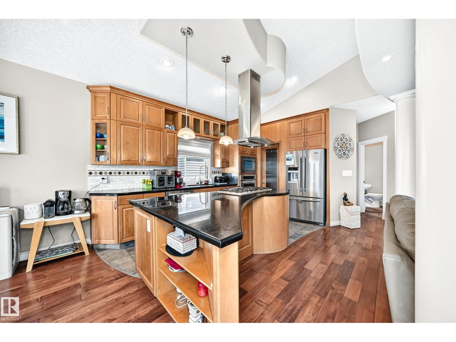 352 OZERNA RD NW — photo 5