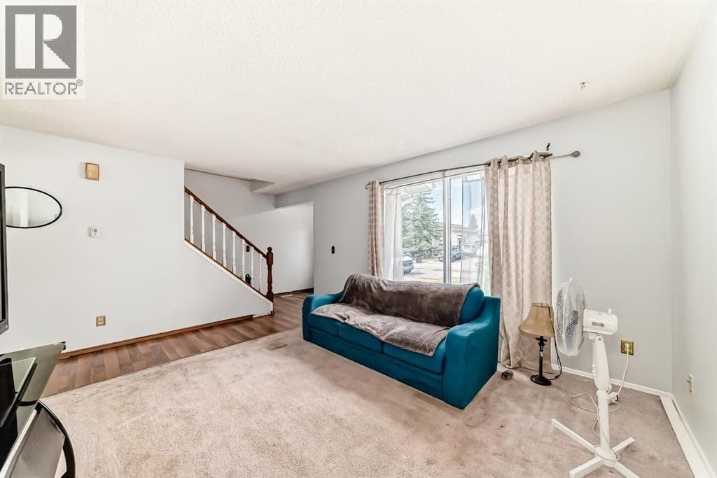 411 Abadan Place NE — photo 3