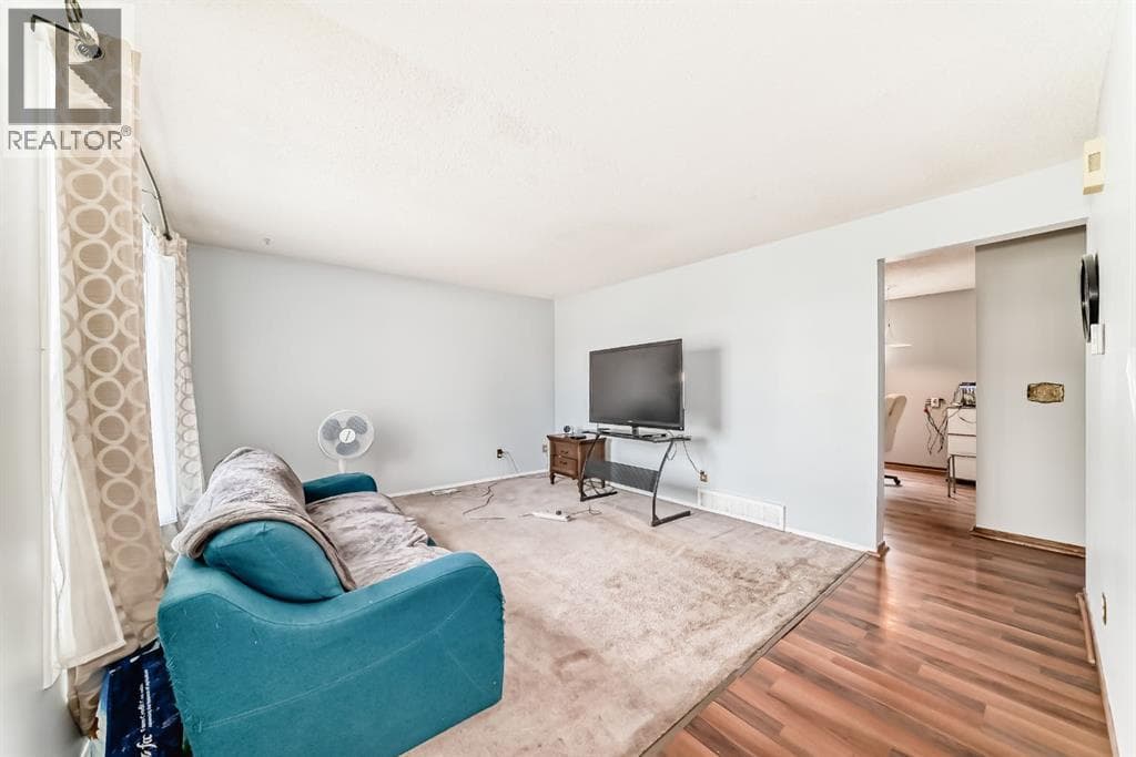 411 Abadan Place NE — photo 5
