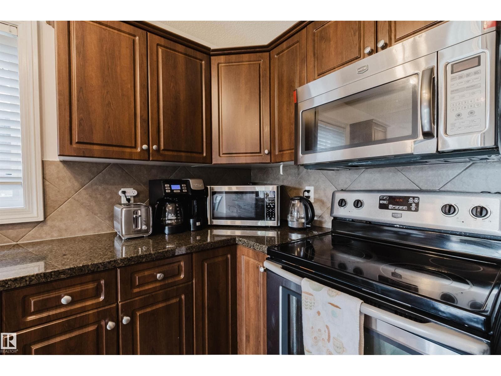 1289 CUNNINGHAM DR SW — photo 5