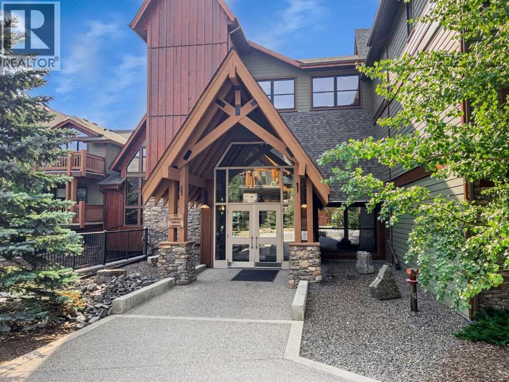 218, 106 Stewart Creek Landing — photo 2