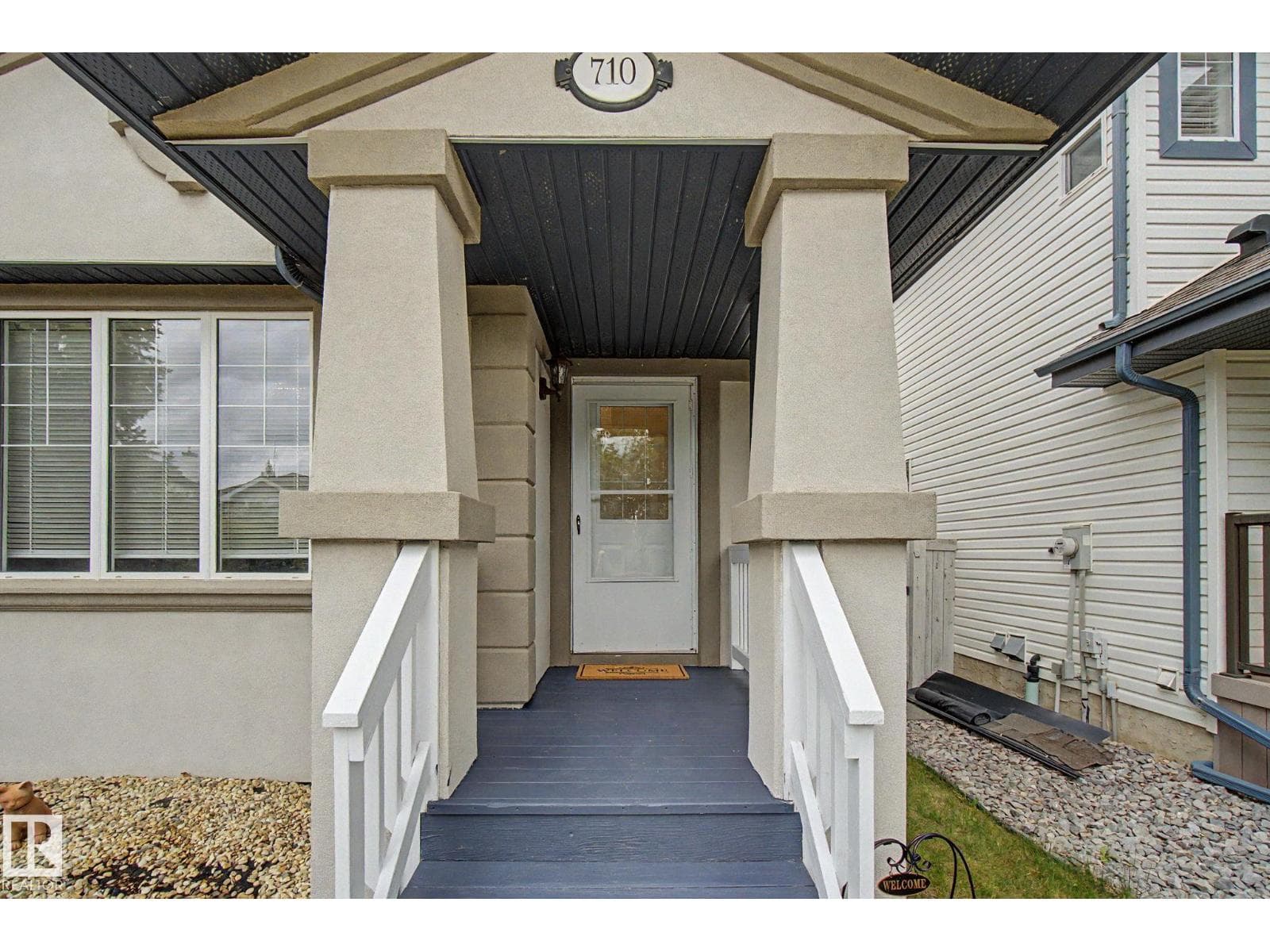710 Glenwright CO NW — photo 3