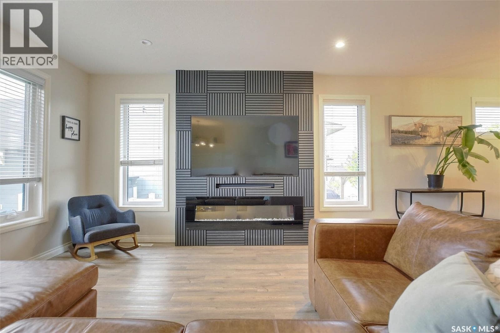 15 Yale PLACE — photo 5