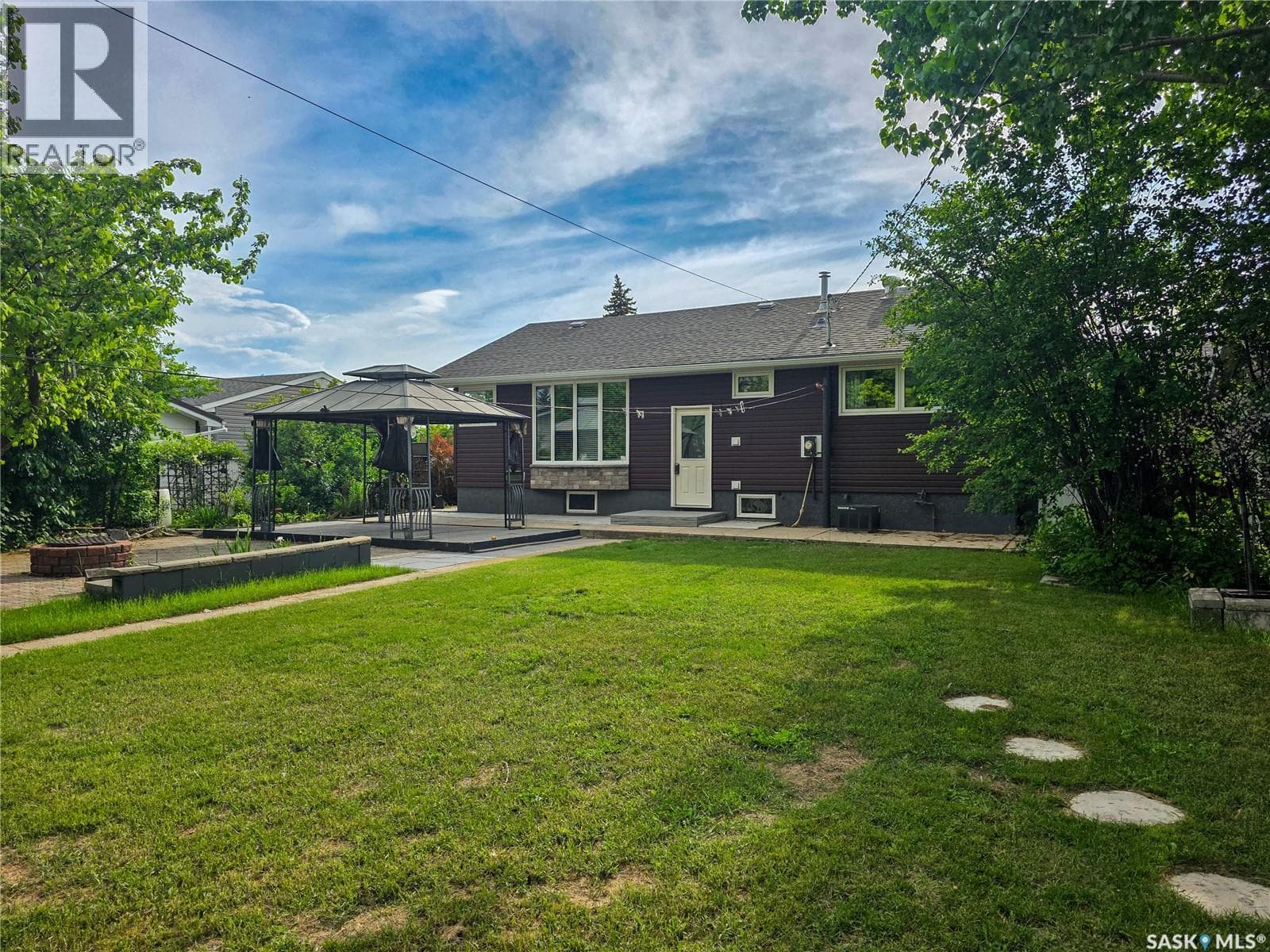 820 Scotia STREET — photo 3