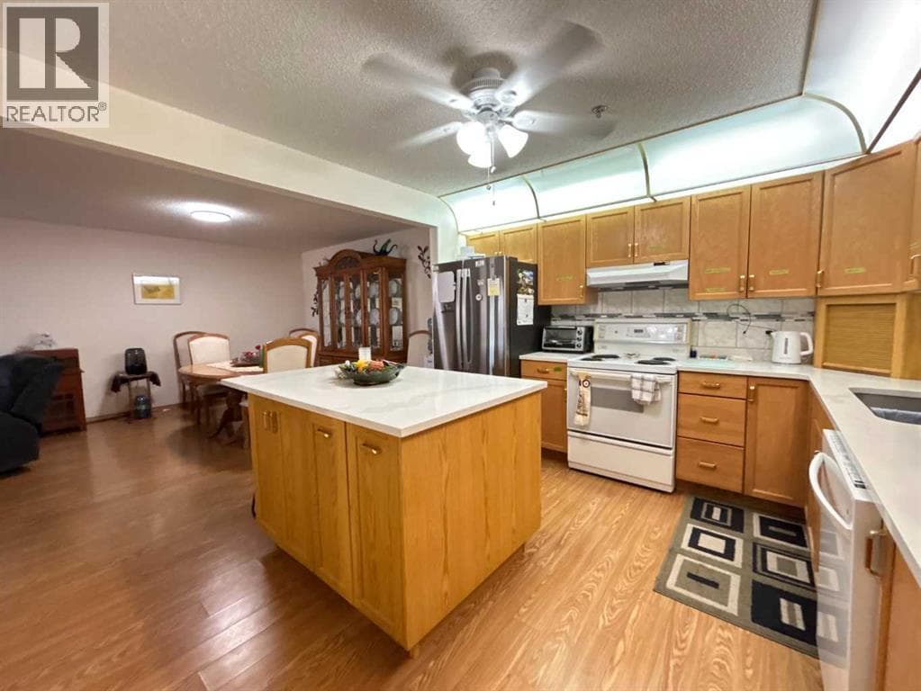 219, 3021 13 Avenue SE — photo 4