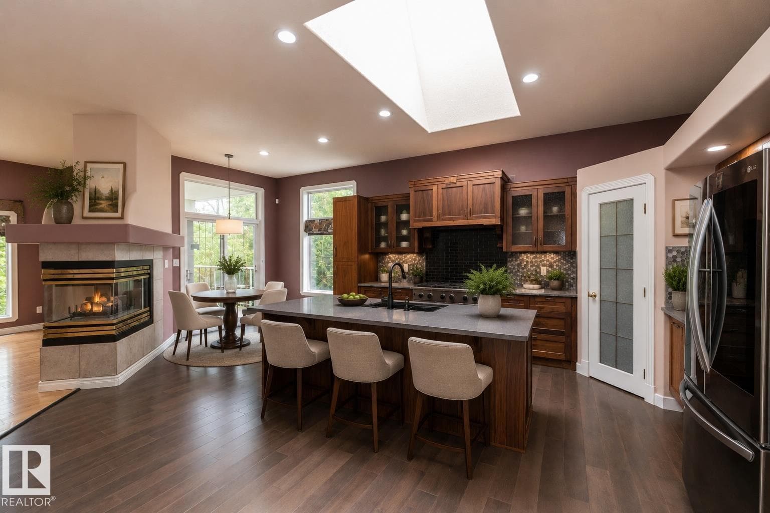 165 NORWICH CR