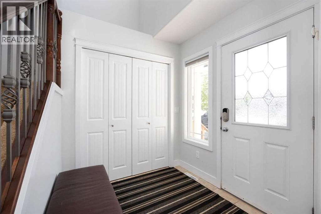 388 Fireweed Crescent — photo 4