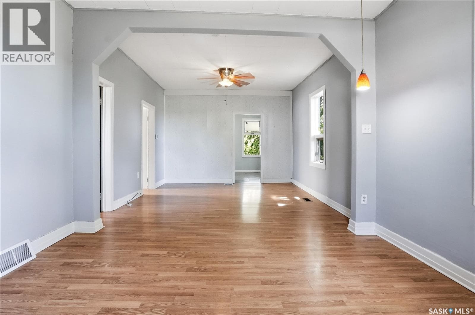103A Norman AVENUE — photo 3