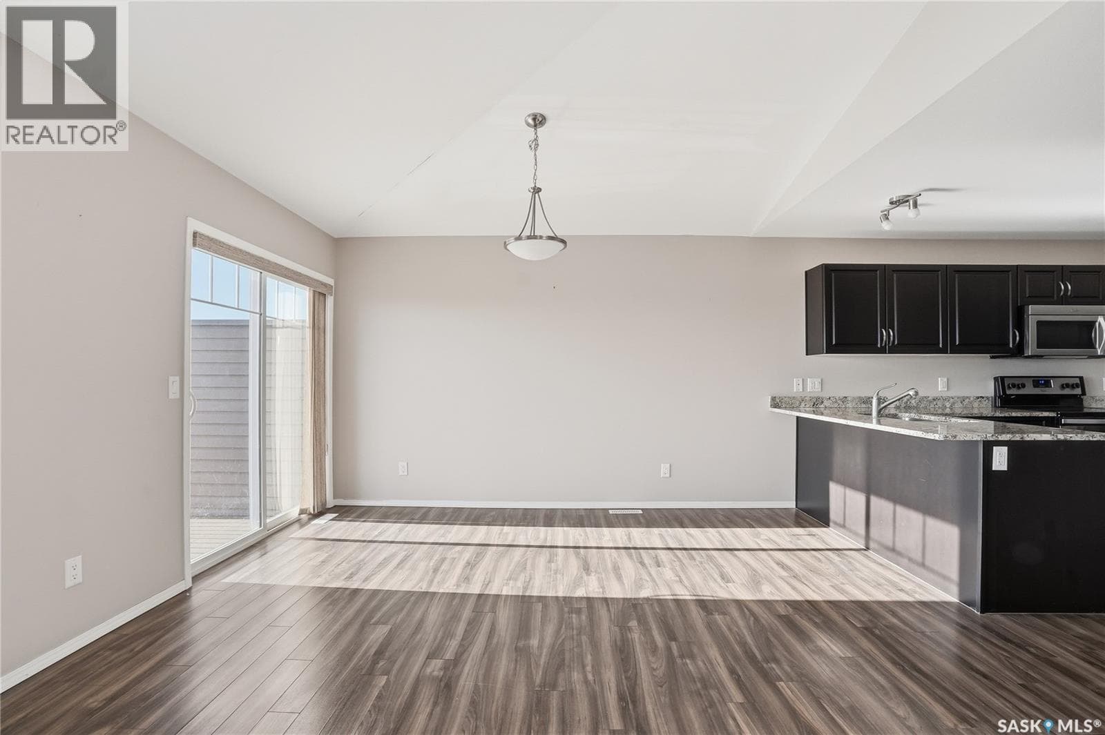 331 100 Chaparral BOULEVARD — photo 4