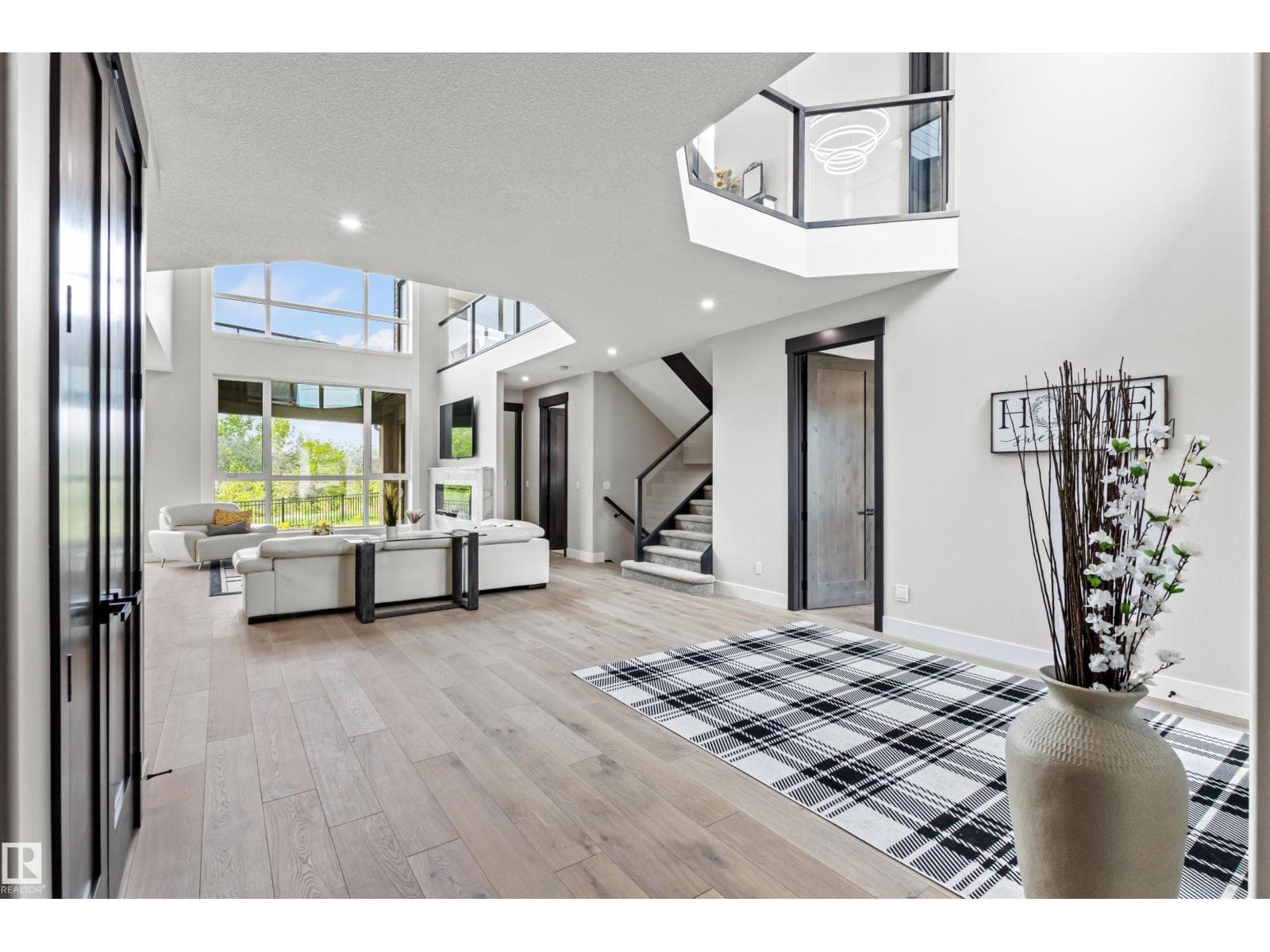 4810 KNIGHT CR SW — photo 4
