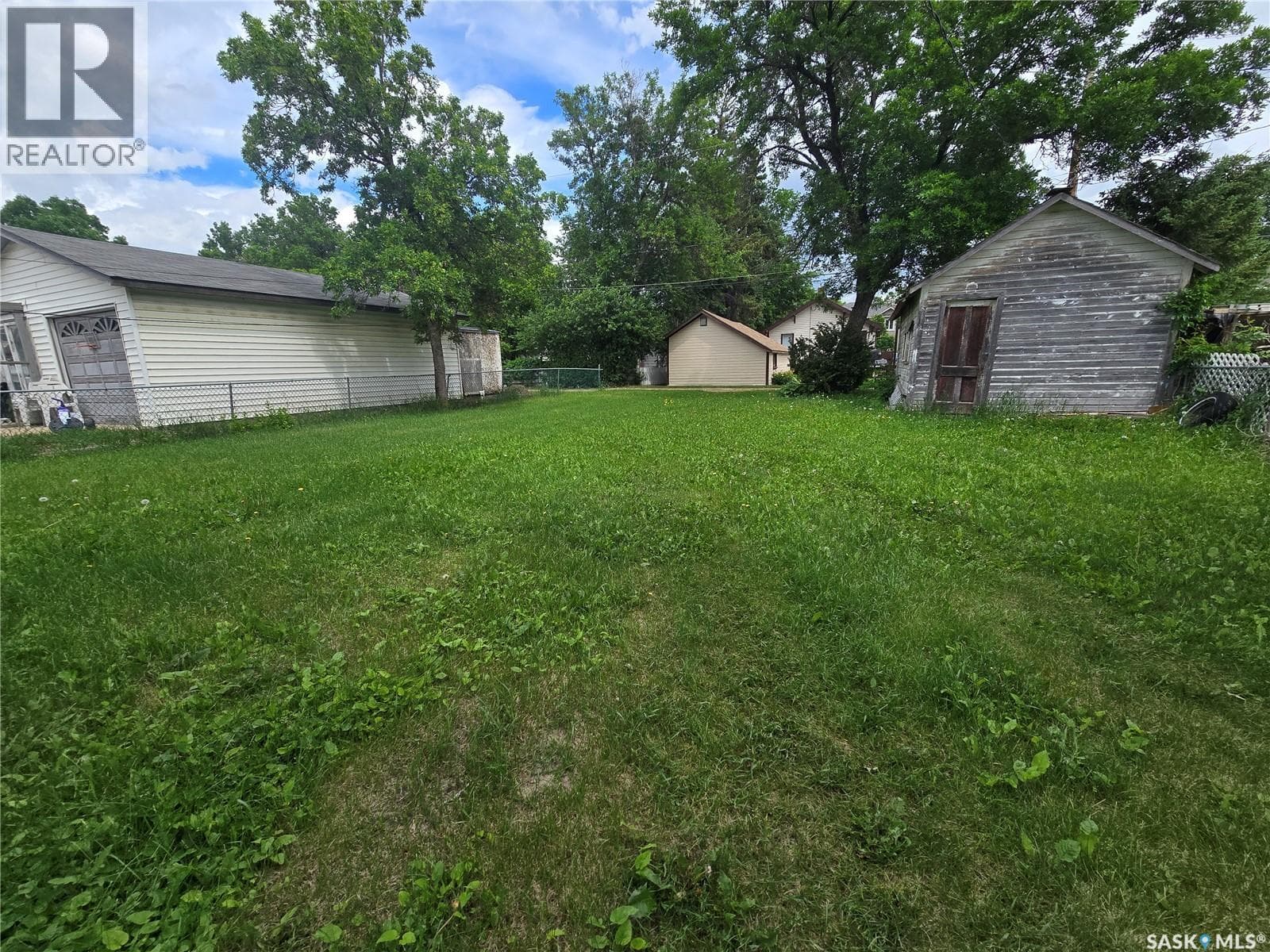 432 GOVERNMENT ROAD — photo 2