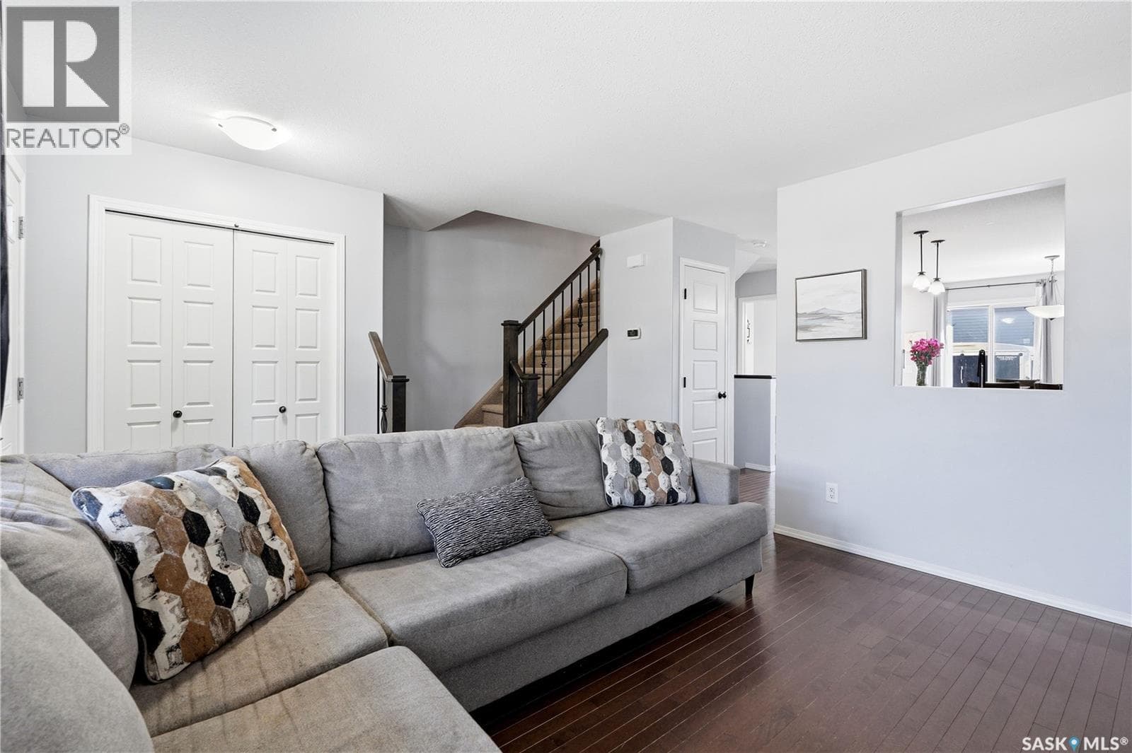 224 Langlois WAY — photo 5