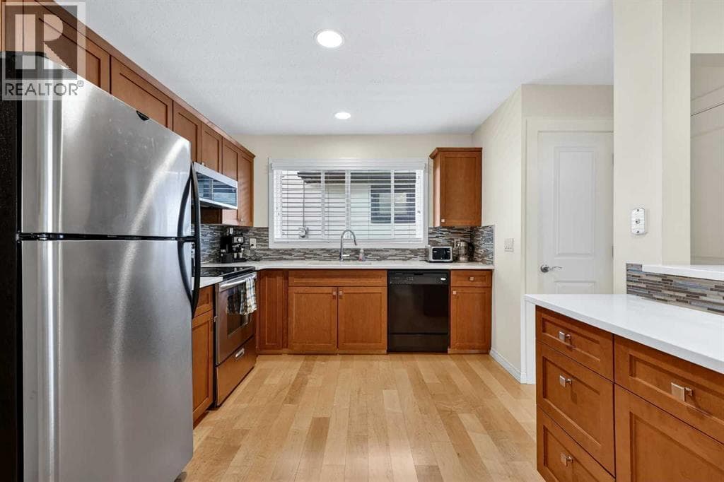 10540 Oakfield Drive SW — photo 3