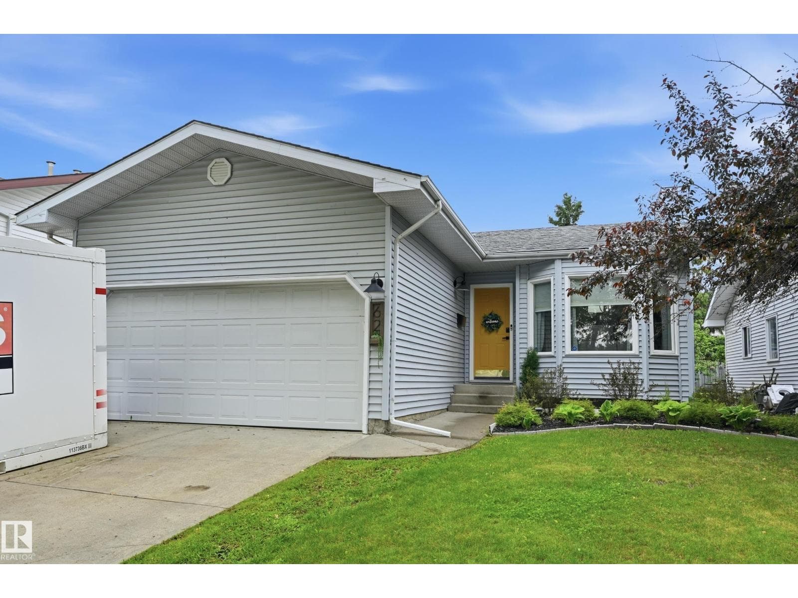 62 ALDERWOOD BV