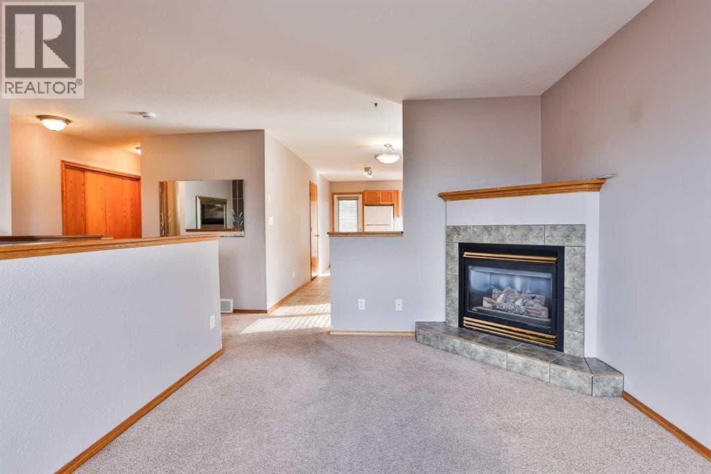 38 St James Crescent N — photo 5