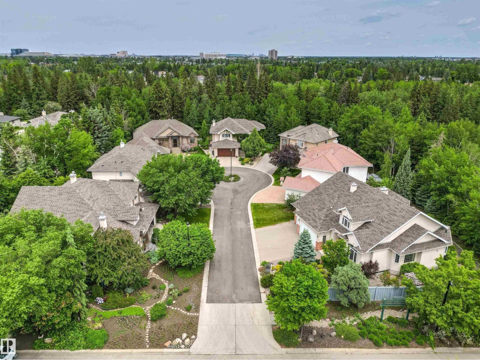 244 WOLF WILLOW RD NW — photo 2