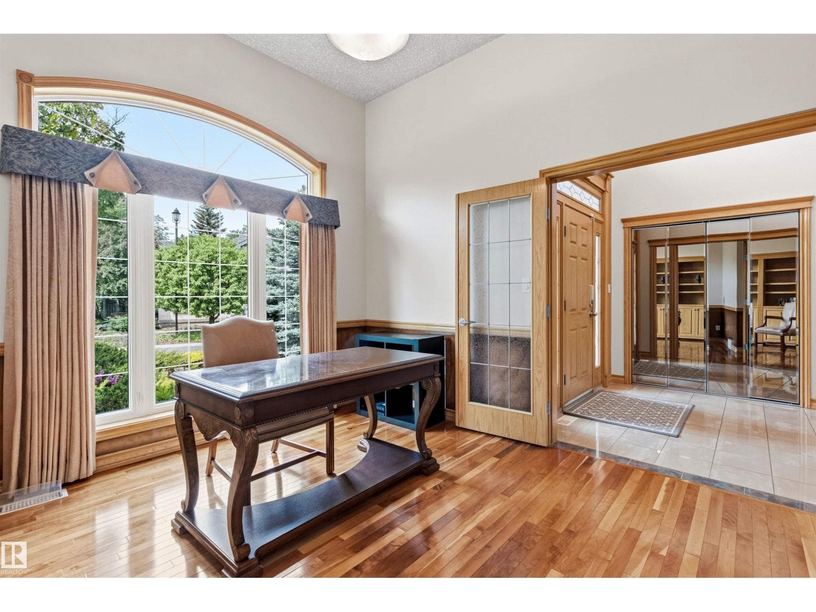 244 WOLF WILLOW RD NW — photo 5