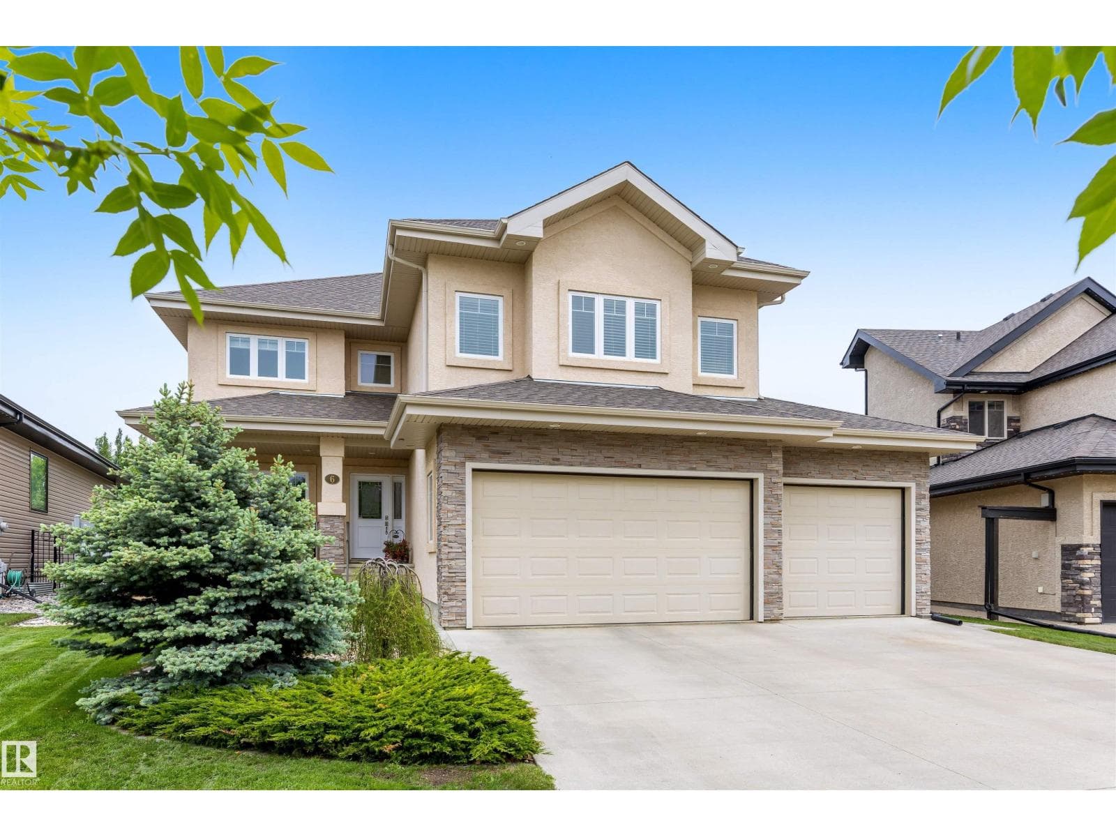 6 LACHANCE DR