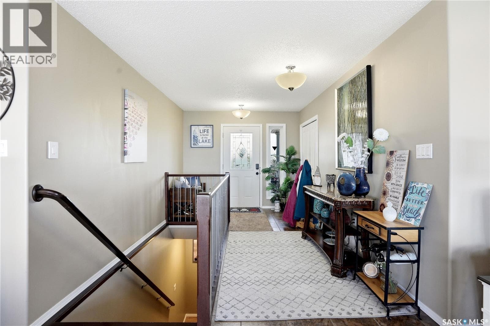 380 Carter CRESCENT — photo 4