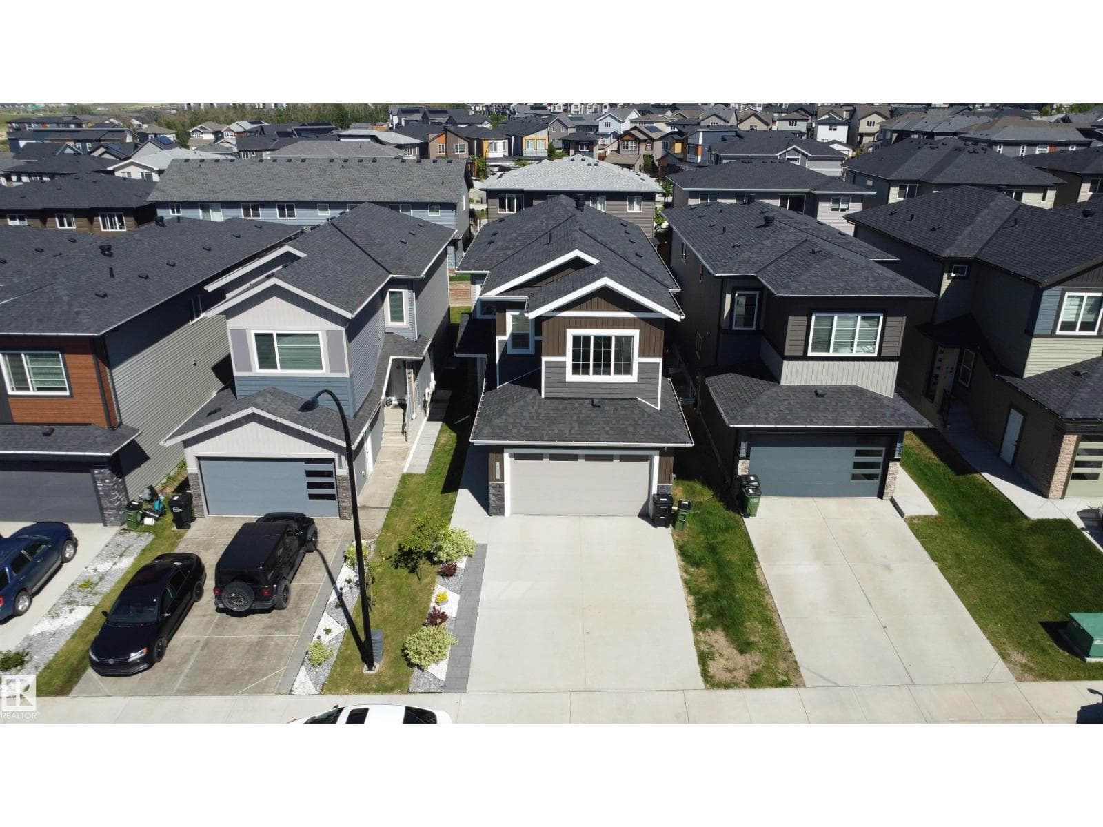 415 42 ST SW — photo 3