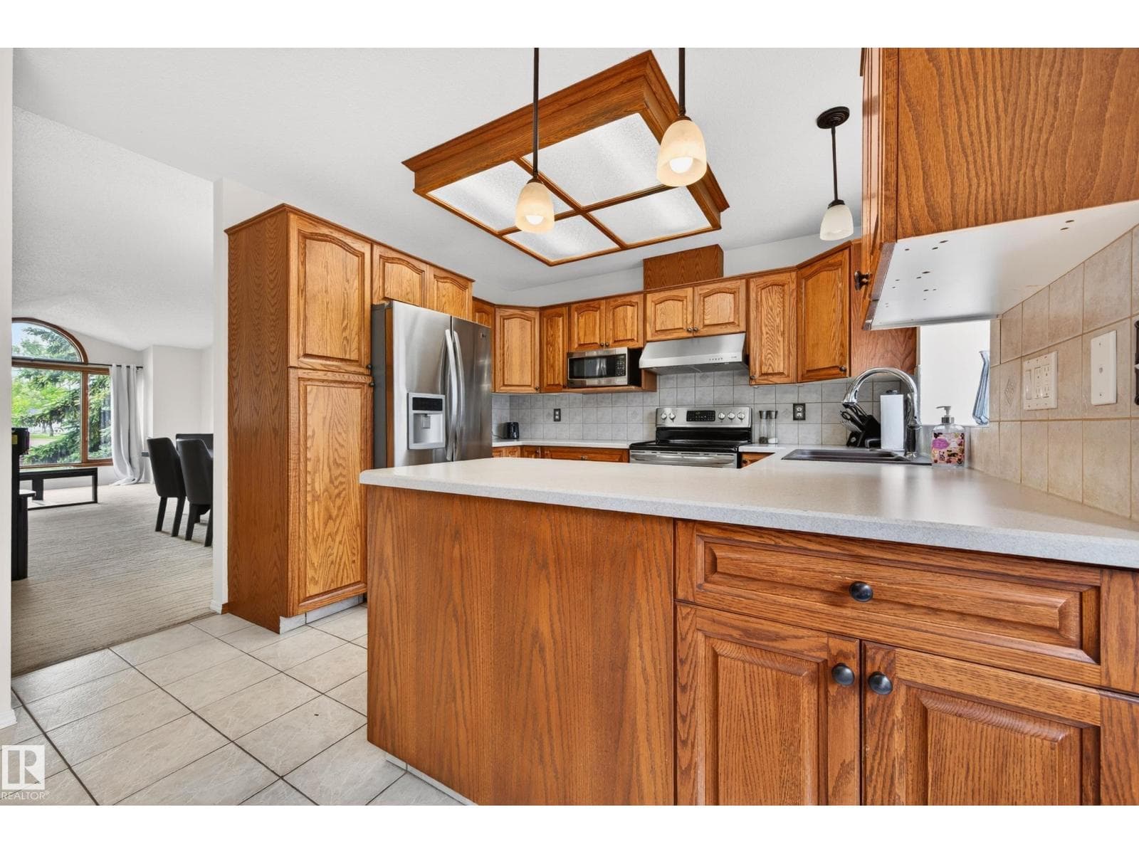 65 PRIMROSE BV — photo 4