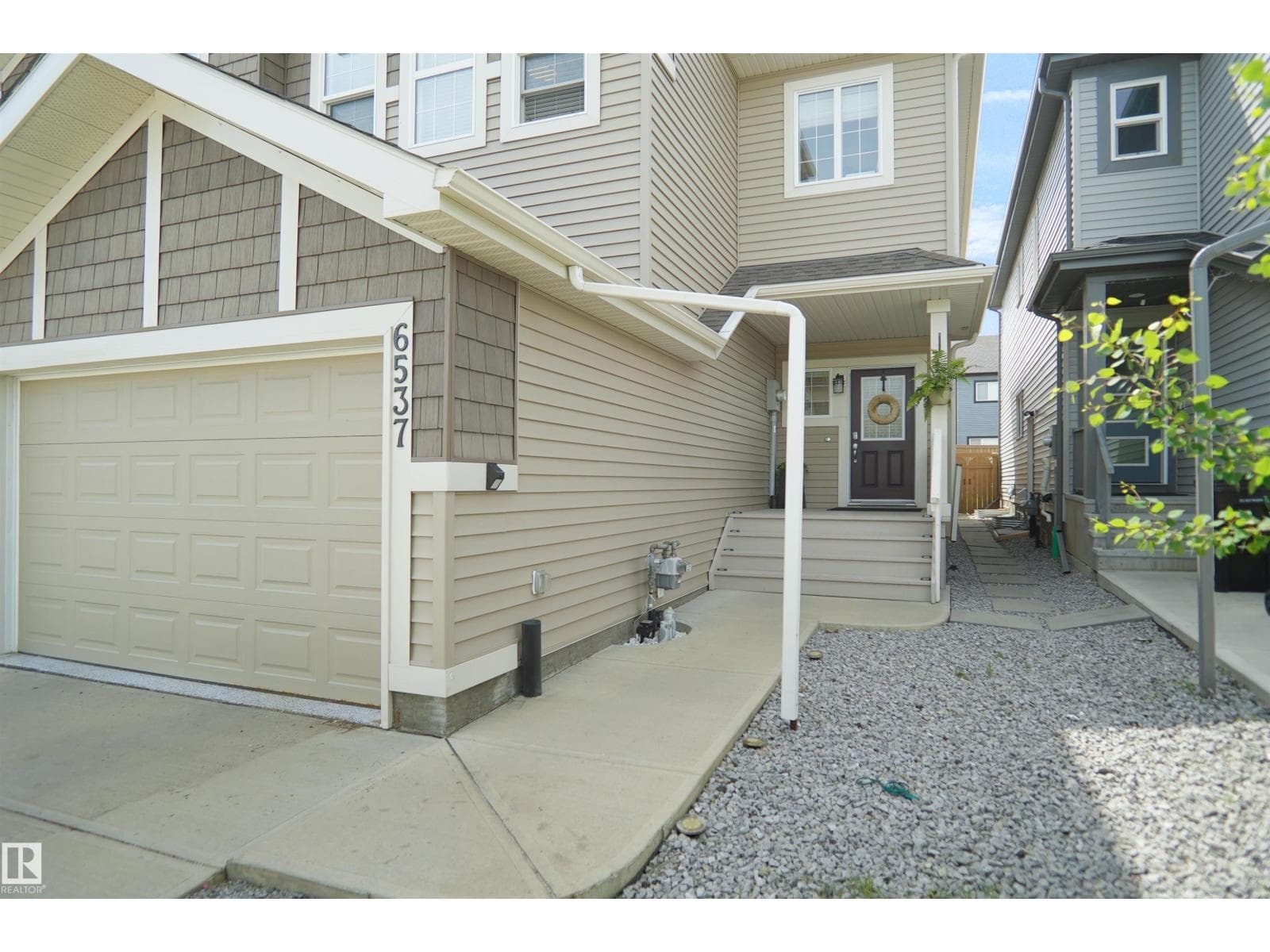 6537 167B AV NW — photo 4