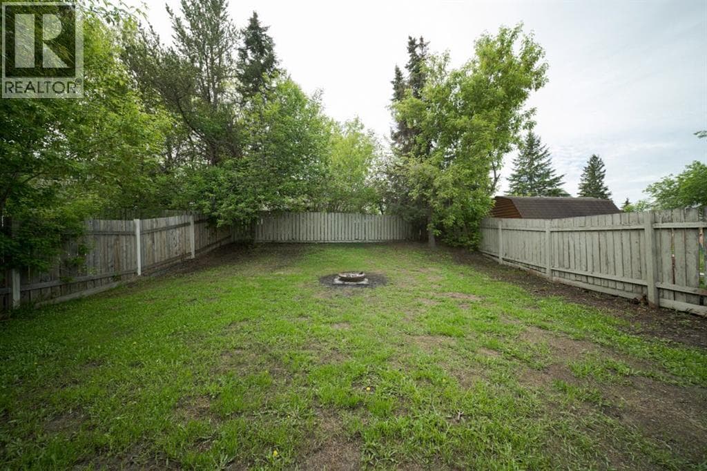 181 Windsor Drive — photo 2