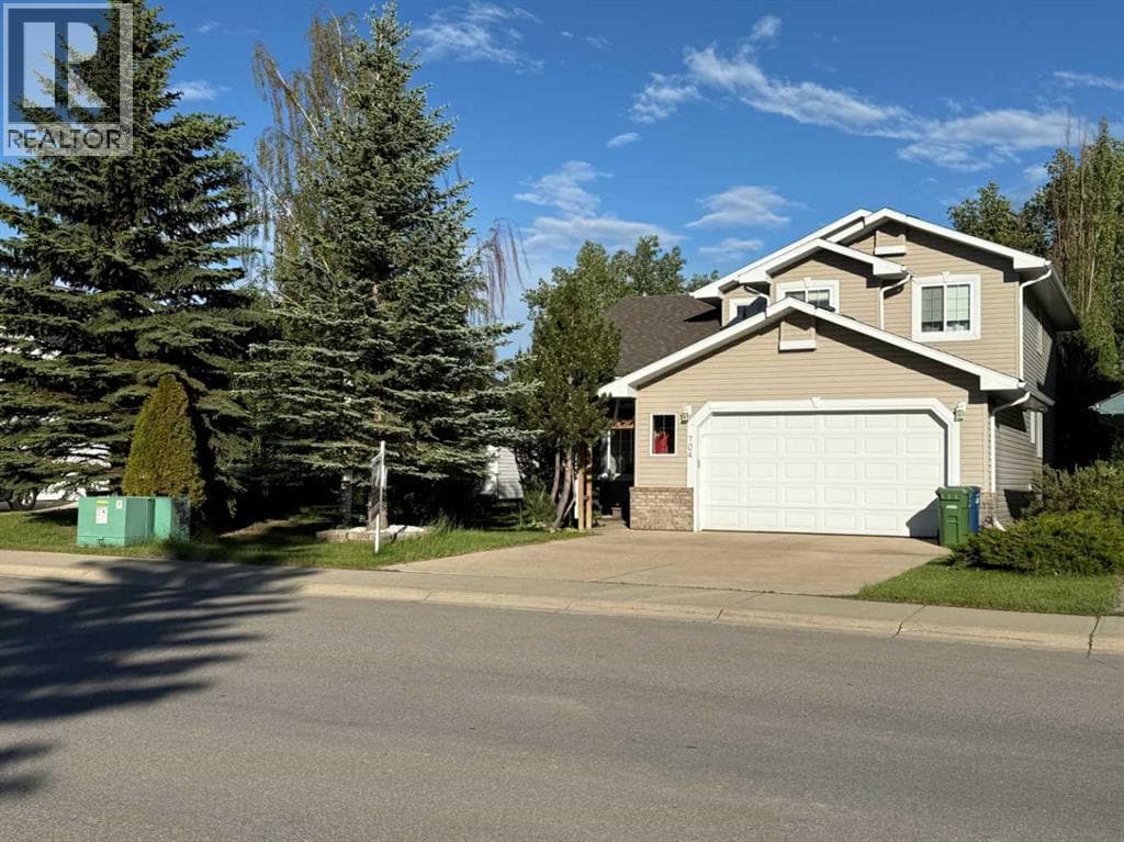 704 Woodside Drive NW — photo 2