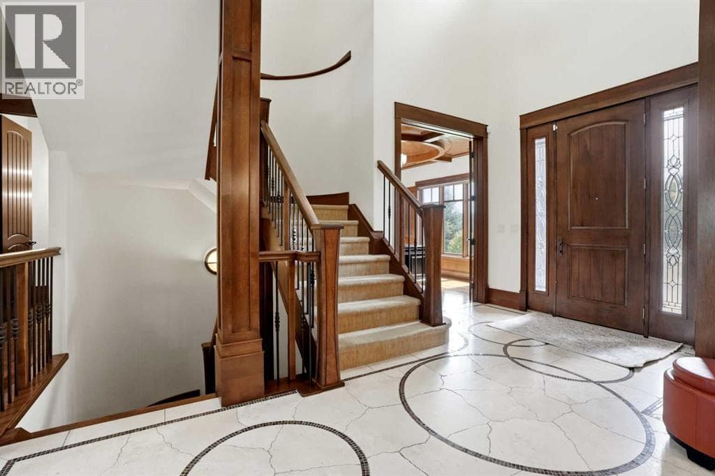 130 Hawk's Landing Drive — photo 2
