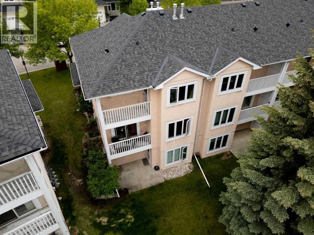 125, 388 Sandarac Drive NW — photo 2