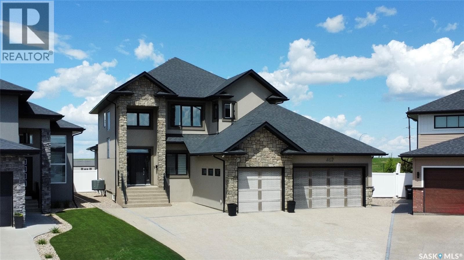 467 MAHABIR CRESCENT