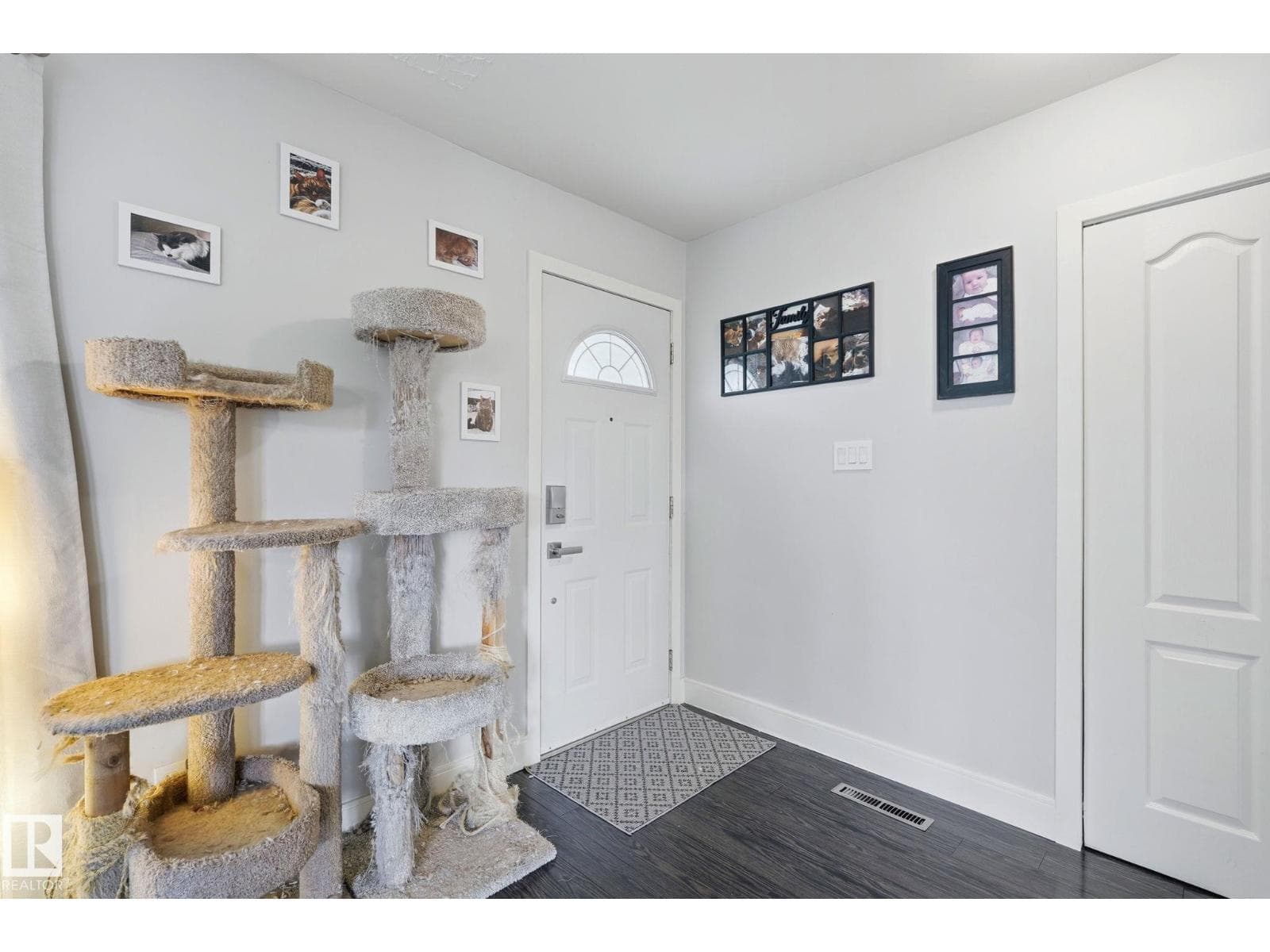 6219 134 AV NW — photo 4